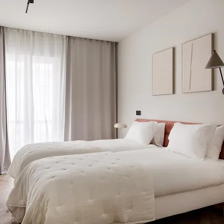 Апартаменти The Principe Real Nook & Patio