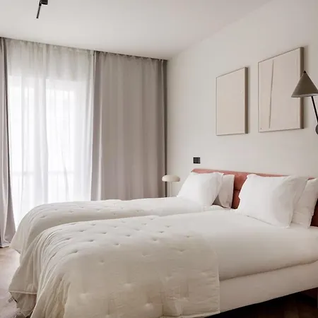 The Principe Real Nook & Patio * Lisbon