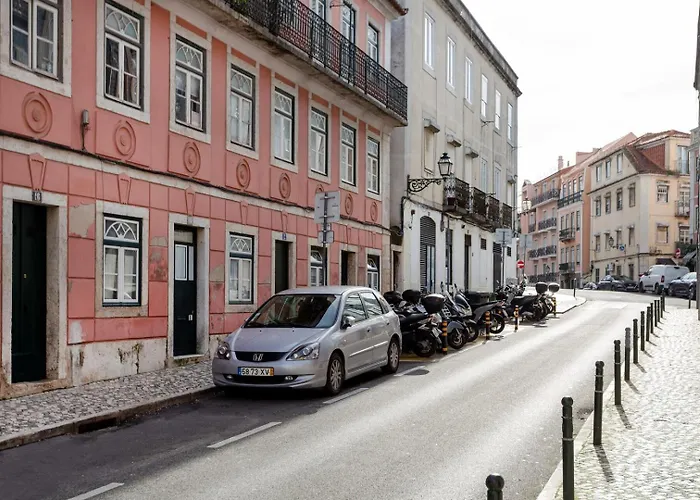 The Principe Real Nook & Patio * Lissabon