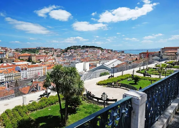 The Principe Real Nook & Patio Апартаменти *