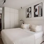 The Principe Real Nook & Patio Apartment Lisbon